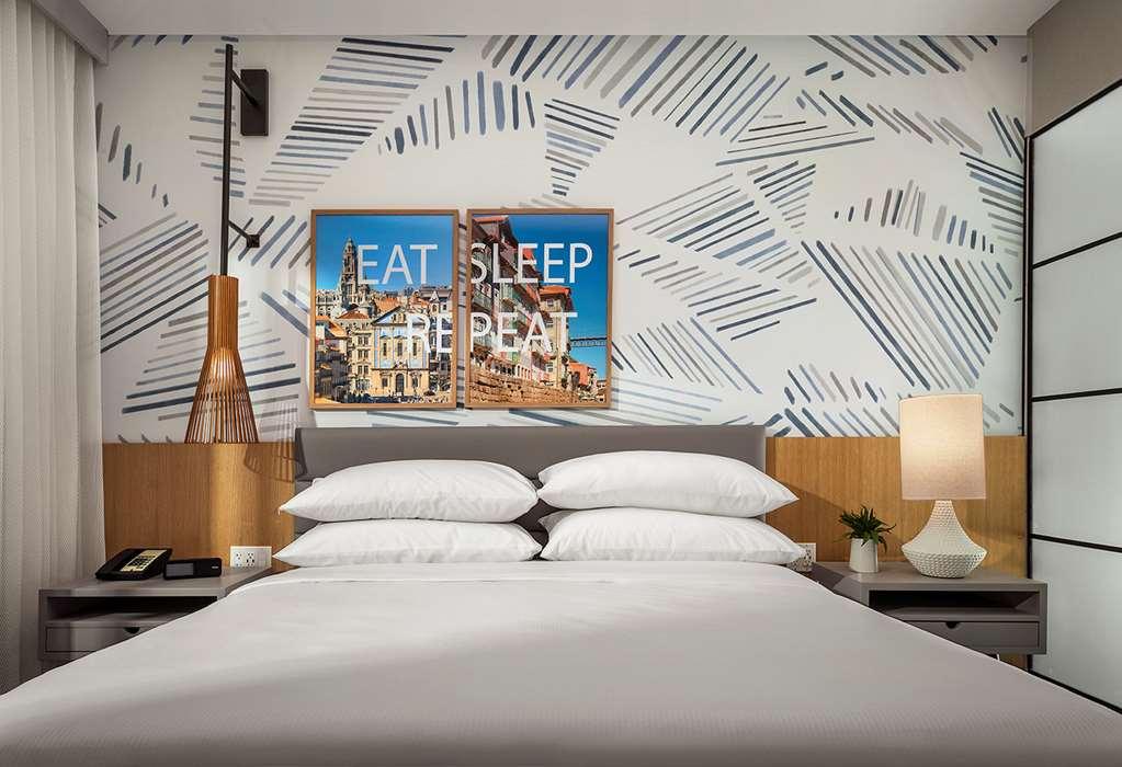 The Monsaraz San Diego, Tapestry Collection By Hilton Room photo