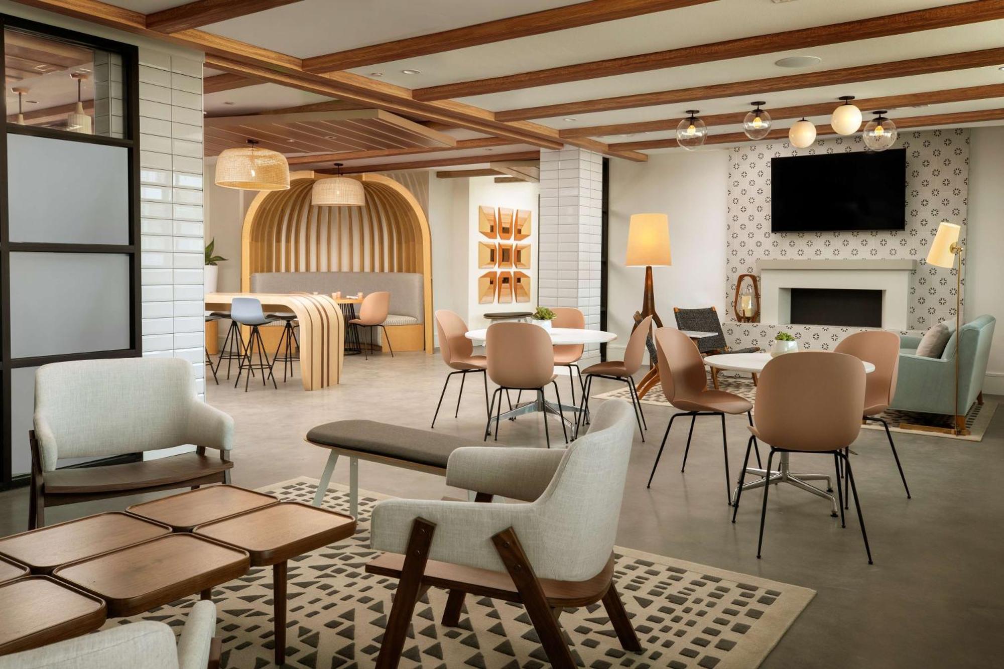 The Monsaraz San Diego, Tapestry Collection By Hilton Exterior photo