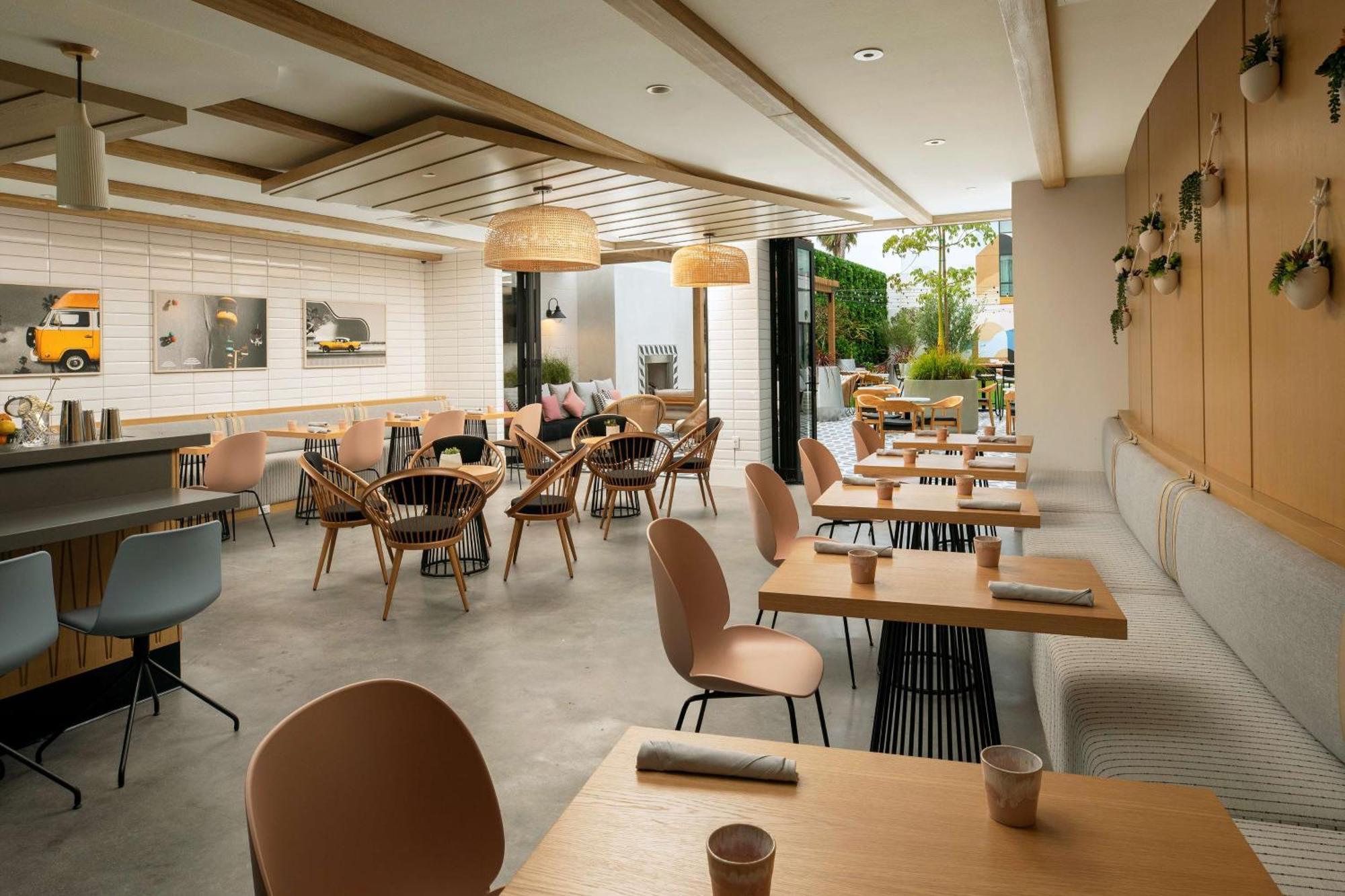 The Monsaraz San Diego, Tapestry Collection By Hilton Exterior photo